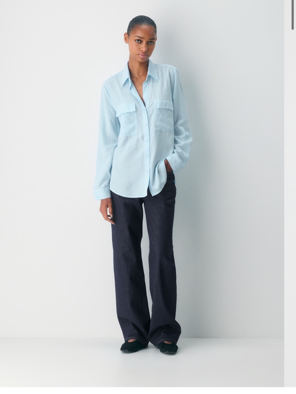 Aritzia Babaton Utility Shirt - Essential Color Light Blue - size XS